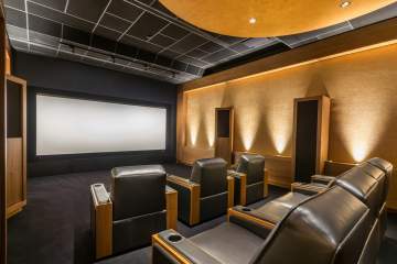 sonorisation salle de cinéma privée La Rochelle